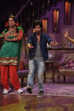 Shahid Kapoor on the sets of Comedy Nights with Kapil in Filmcity, Mumbai on 6th Sept 2013 (63).JPG